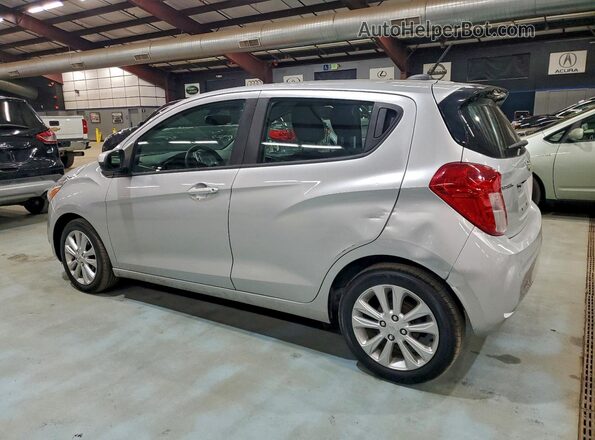 KL8CD6SA3JC470736 2018 CHEVROLET SPARK Серебряный Задняя правая четверть