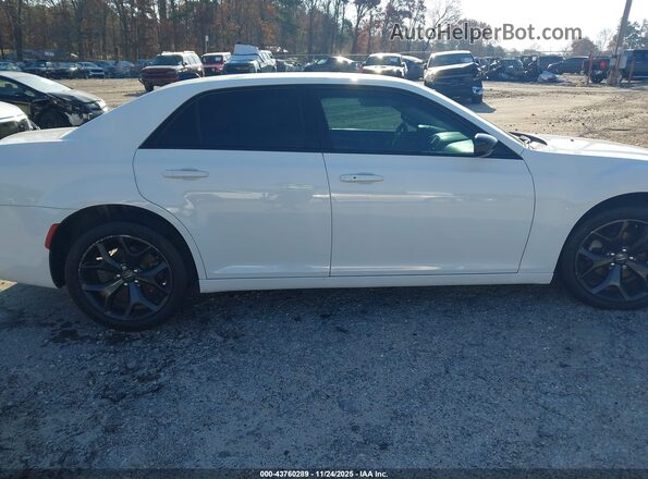 2C3CCAAG0LH201164 2020 CHRYSLER 300 Белый Панорамный вид салона 360°