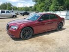 2022 Chrysler 300 Touring Burgundy vin: 2C3CCAAG1NH123741