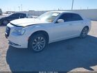 2016 Chrysler 300 Limited Белый vin: 2C3CCAAG8GH313765