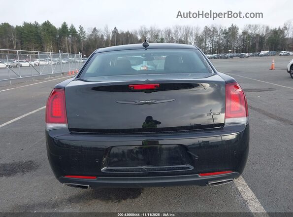 2C3CCADG0PH661863 2023 CHRYSLER 300 Черный 