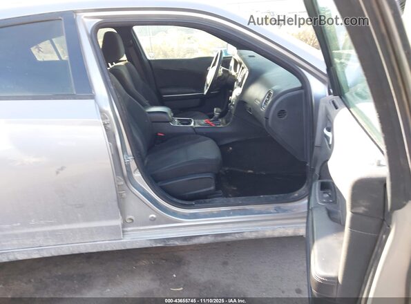 2C3CDXCT1GH339621 2016 DODGE CHARGER Серебряный Вид салона спереди