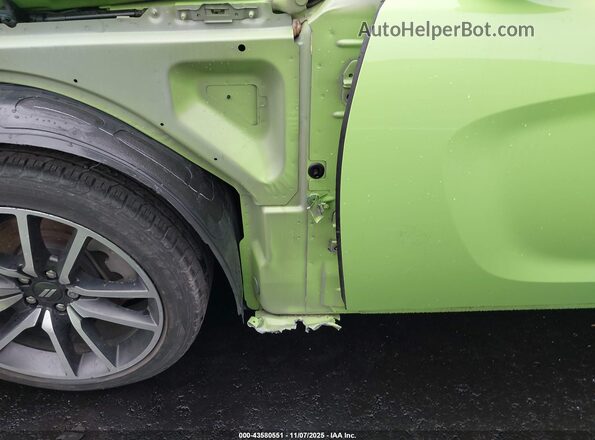 2C3CDXCT9PH698327 2023 DODGE CHARGER Зеленый Вид спереди
