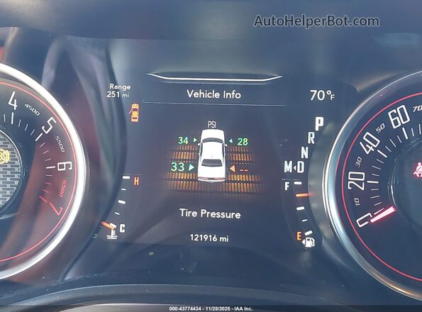 2C3CDZAG6GH336232 2016 DODGE CHALLENGER Серебряный Вид задних сидений