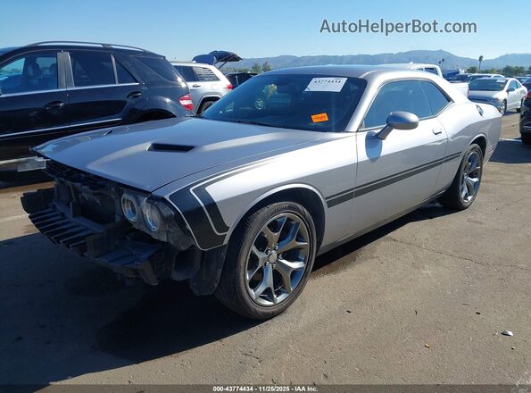 2C3CDZAG6GH336232 2016 DODGE CHALLENGER Серебряный Передняя левая четверть