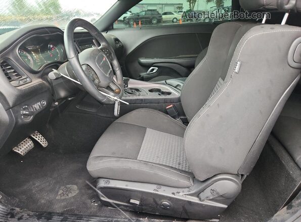 2C3CDZBT1PH617849 2023 DODGE CHALLENGER Серый Вид салона спереди