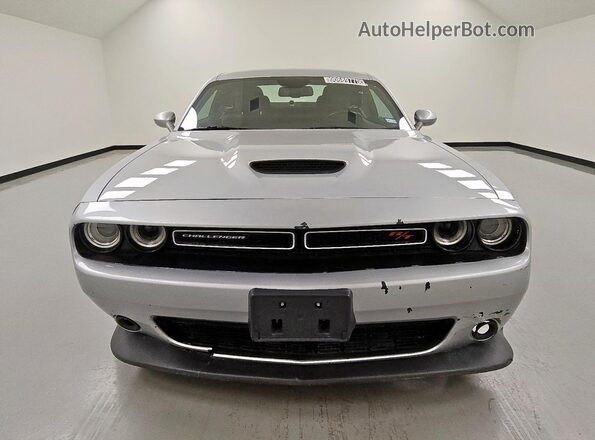 2C3CDZBT4MH583482 2021 DODGE CHALLENGER Серебряный Вид спереди