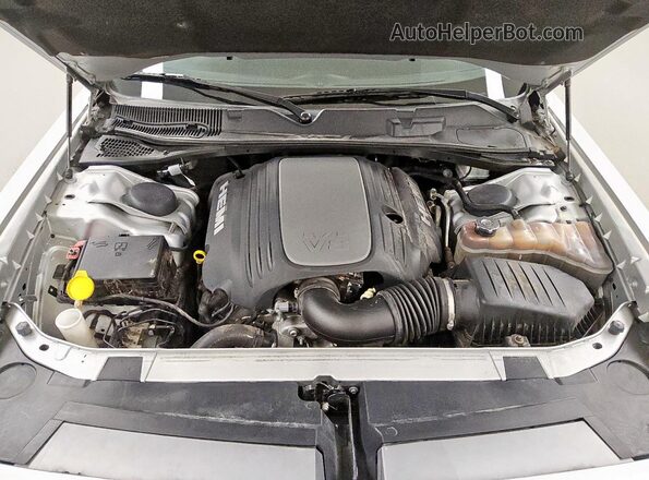 2C3CDZBT4MH583482 2021 DODGE CHALLENGER Серебряный Вид задней части салона