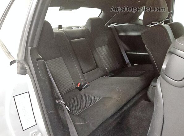 2C3CDZBT4MH583482 2021 DODGE CHALLENGER Серебряный Вид задних сидений