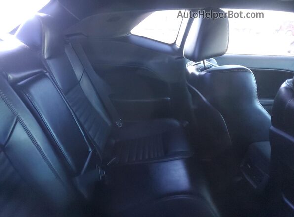 2C3CDZBT9GH164712 2016 DODGE CHALLENGER Black Widok tylnych siedzeń