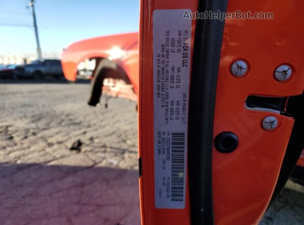 2C3CDZC98HH657883 2017 DODGE CHALLENGER Red Вид наклейки з VIN-кодом