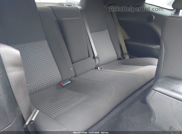 2C3CDZFJ0MH680722 2021 DODGE CHALLENGER Gray Widok naklejki z numerem VIN