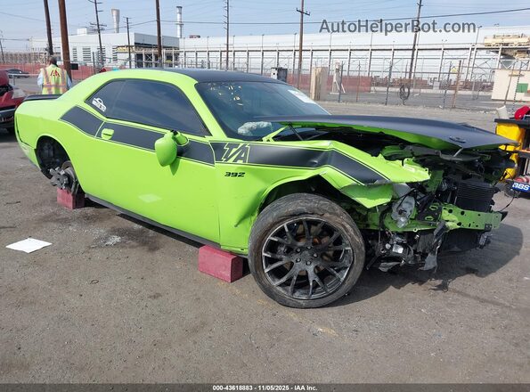 2C3CDZFJ7PH617993 2023 DODGE CHALLENGER Зеленый Передняя правая четверть
