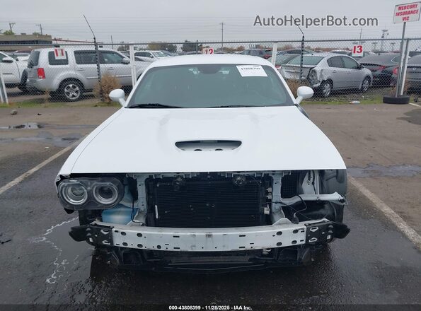 2C3CDZJG2NH226419 2022 DODGE CHALLENGER White Widok deski rozdzielczej