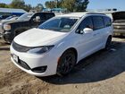 2020 Chrysler Pacifica Touring L Белый vin: 2C4RC1BG7LR149367