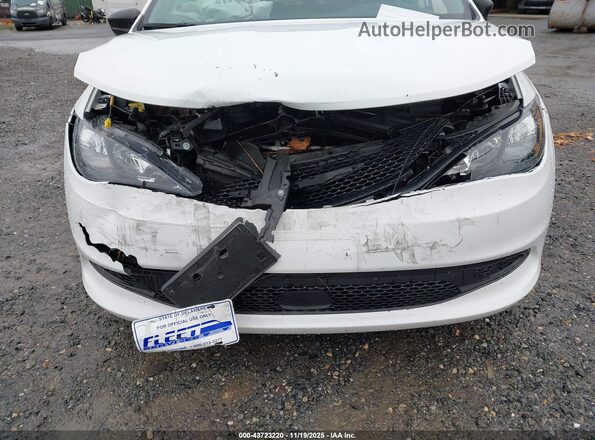 2C4RC1CG4RR201948 2024 CHRYSLER VOYAGER Белый Вид спереди