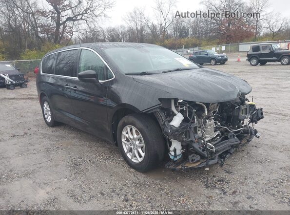 2C4RC1CG6PR621627 2023 CHRYSLER VOYAGER Черный Передняя правая четверть