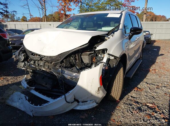 2C4RC1CG7SR580417 2025 CHRYSLER VOYAGER Белый Передняя левая четверть