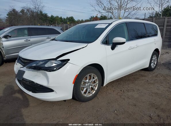 2C4RC1CG9NR166317 2022 CHRYSLER VOYAGER White Vista tres cuartos delantera izquierda