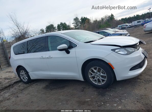 2C4RC1CG9NR166317 2022 CHRYSLER VOYAGER White Vista interior trasera