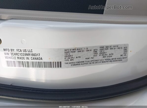 2C4RC1CG9NR166317 2022 CHRYSLER VOYAGER White Vista del compartimento del motor