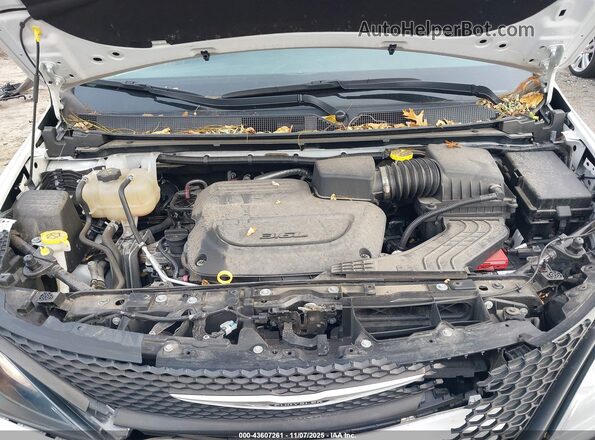 2C4RC1CG9NR166317 2022 CHRYSLER VOYAGER White Vista trasera