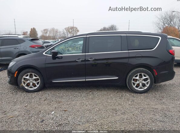 2C4RC1EG2HR584980 2017 CHRYSLER PACIFICA Dark Brown Панорамный вид салона 360°