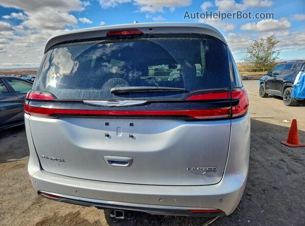 2C4RC3GG5NR175179 2022 CHRYSLER PACIFICA Silver Widok z tyłu