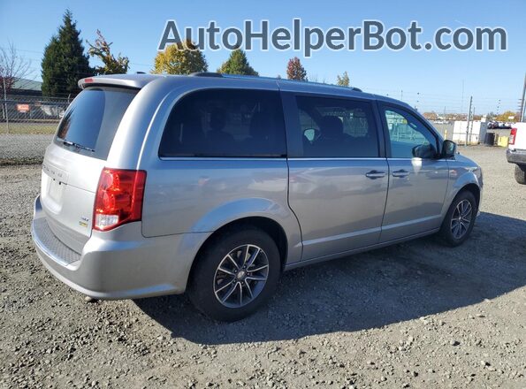 2C4RDGCG0JR241626 2018 DODGE GRAND Серебряный Задняя правая четверть