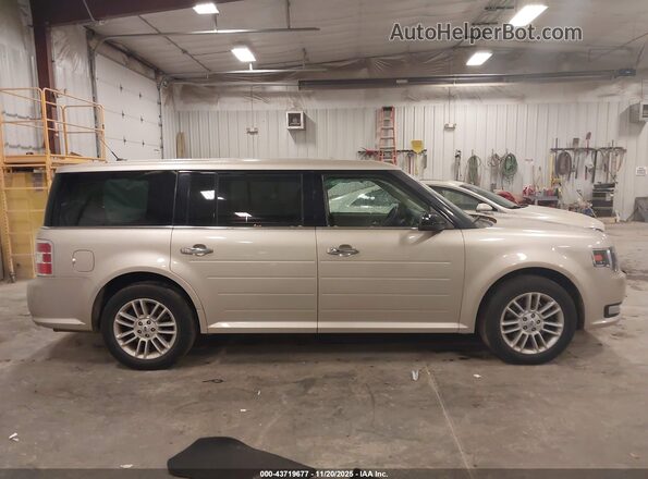 2FMGK5C89HBA12807 2017 FORD FLEX Tan Rear interior view