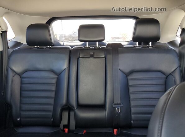 2FMPK3J95HBC27388 2017 FORD EDGE Белый Вид задних сидений