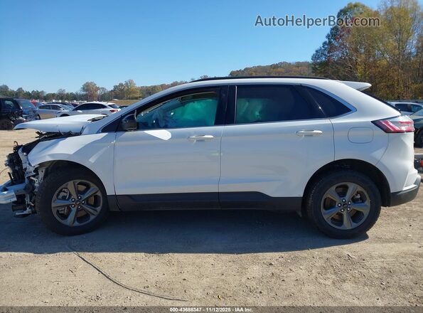 2FMPK4J95NBA22929 2022 FORD EDGE Белый Панорамный вид салона 360°