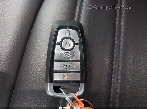 2FMPK4J97PBA22238 2023 FORD EDGE Blue Вид панелі приладів