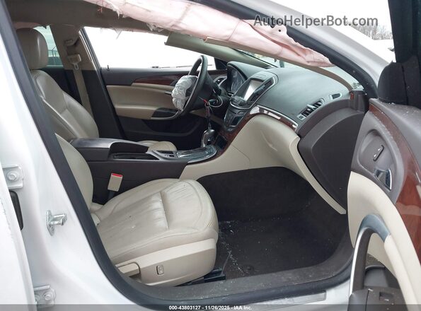 2G4GL5EX3H9137469 2017 BUICK REGAL White Widok wnętrza z przodu