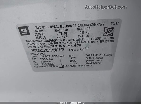 2GNALCEK6H1587108 2017 CHEVROLET EQUINOX Серебряный Вид подкапотного пространства