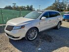 2016 Lincoln Mkt White vin: 2LMHJ5AT0GBL01656
