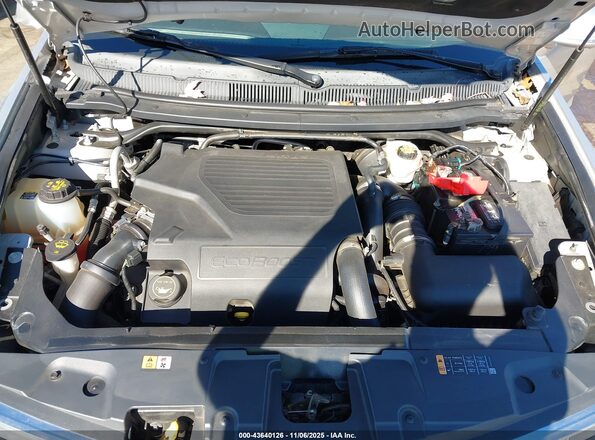 2LMHJ5AT0KBL01911 2019 LINCOLN MKT Серебряный Вид сзади