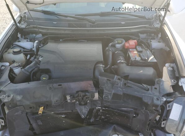 2LMHJ5AT2JBL00063 2018 LINCOLN MKT White Շարժիչի բաժամունքի տեսք