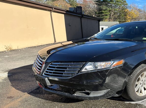 2LMHJ5NK6JBL02688 2018 LINCOLN MKT Black Przód lewy