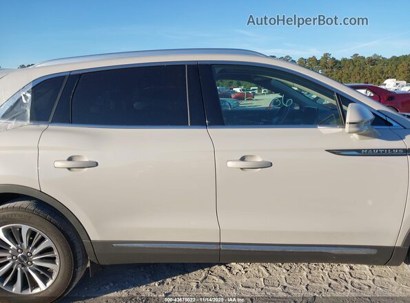 2LMPJ6J91NBL08134 2022 LINCOLN NAUTILUS Кремовый Панорамный вид салона 360°