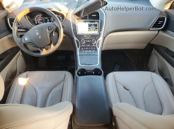 2LMPJ6KR2JBL22343 2018 LINCOLN MKX Red Widok deski rozdzielczej