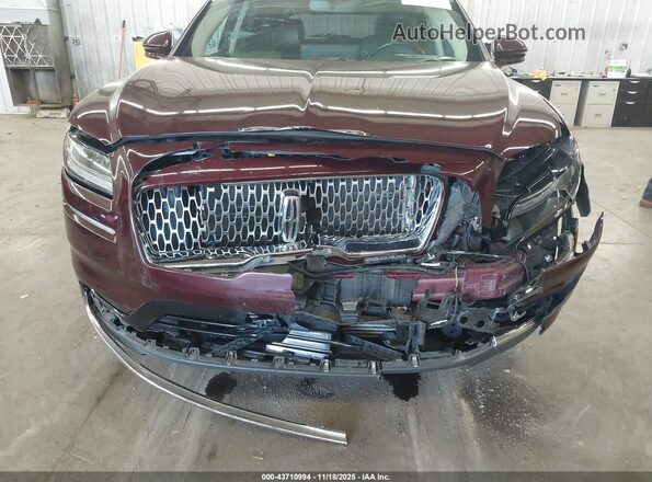 2LMPJ8K91MBL04741 2021 LINCOLN NAUTILUS Maroon Widok z przodu