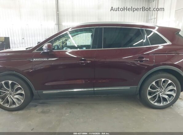 2LMPJ8K91MBL04741 2021 LINCOLN NAUTILUS Maroon 