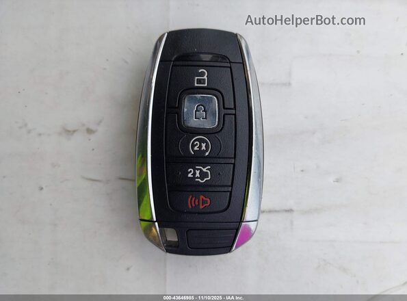 2LMPJ8LR6JBL37552 2018 LINCOLN MKX Серый Вид панели приборов