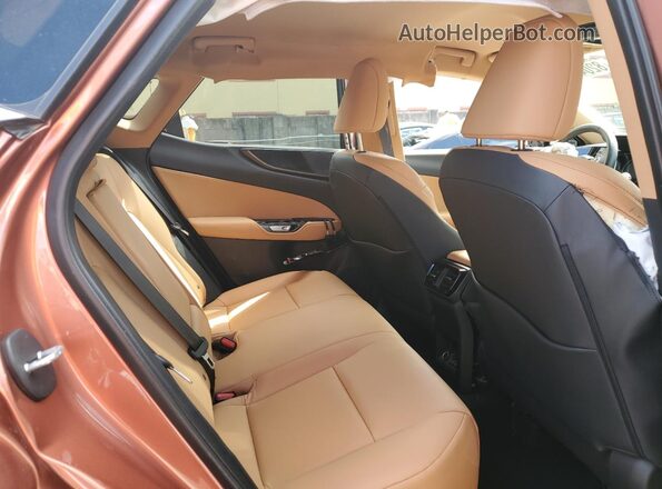 2T2ADCAZ8SC022548 2025 LEXUS NX Tan უკანა სალონის ხედი