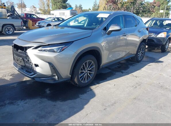 2T2ADCAZ9SC018329 2025 LEXUS NX 250 Серый Передняя левая четверть