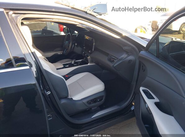 2T2BBMCA2SC072465 2025 LEXUS RX 350H Черный Вид салона спереди