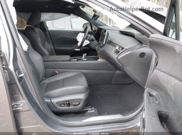 2T2BBMCA3PC010774 2023 LEXUS RX 350H Серый Вид салона спереди