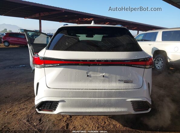 2T2BCMEA4RC016712 2024 LEXUS RX 500H Белый 