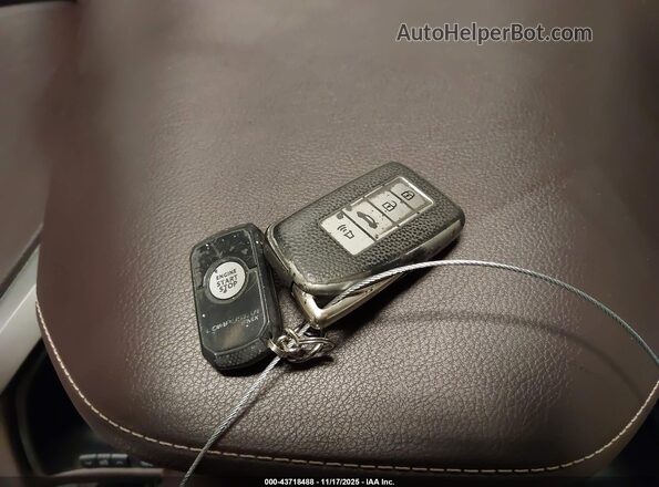 2T2BZMCA3HC093958 2017 LEXUS RX 350 Красный Вид панели приборов